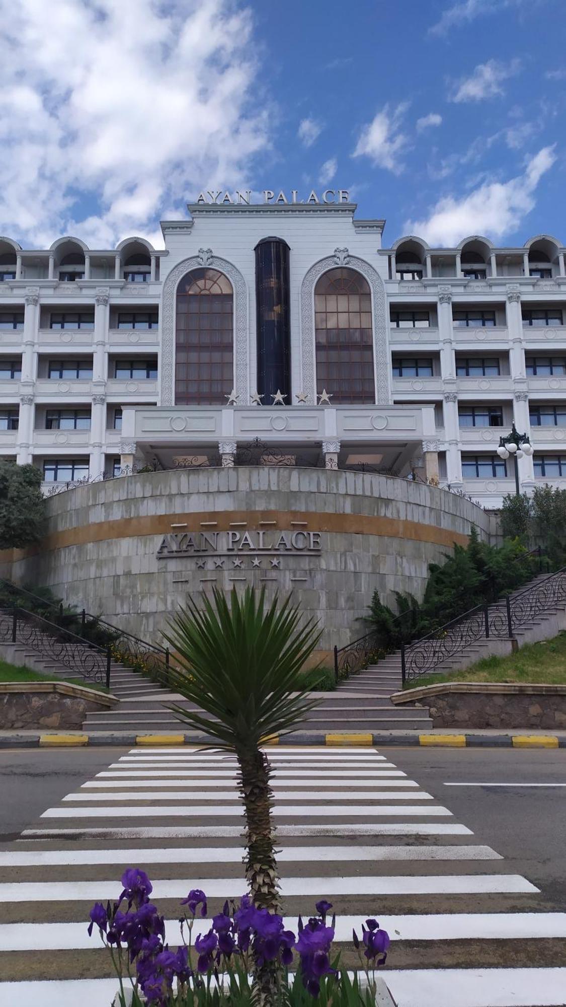 Ayan Palace Hotel Tovuz Exteriör bild
