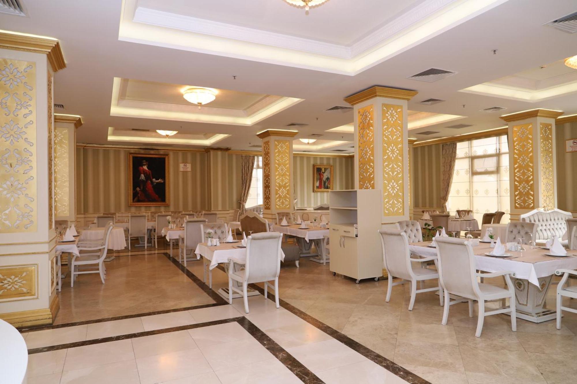 Ayan Palace Hotel Tovuz Exteriör bild